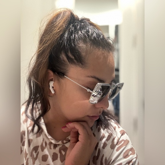 🆕 Michael Kors glasses - Picture 8 of 10